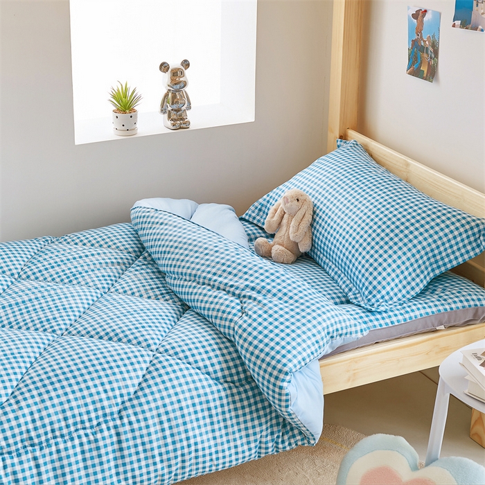 91家纺网 家纺一手货源 找家纺 默忆 2025新款水洗棉棉花被被子被芯冬被学生宿舍被子 兰格