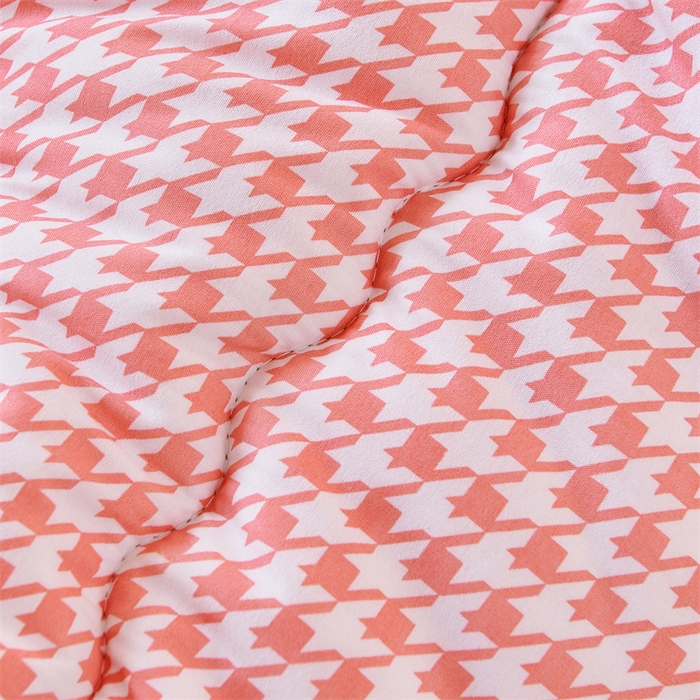 91家纺网 家纺一手货源 找家纺 默忆 2025新款水洗棉棉花被被子被芯冬被学生宿舍被子 千鸟格 粉