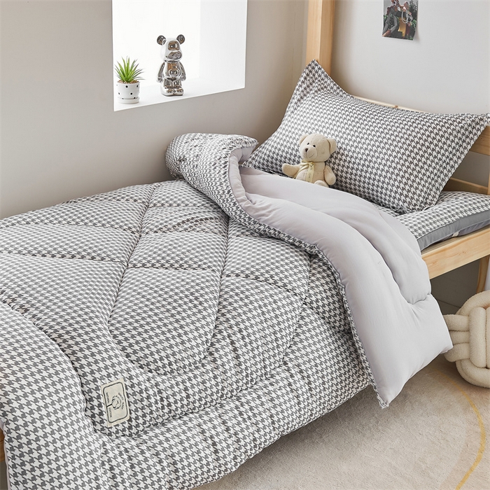 91家纺网 家纺一手货源 找家纺 默忆 2025新款水洗棉棉花被被子被芯冬被学生宿舍被子 千鸟格 灰 