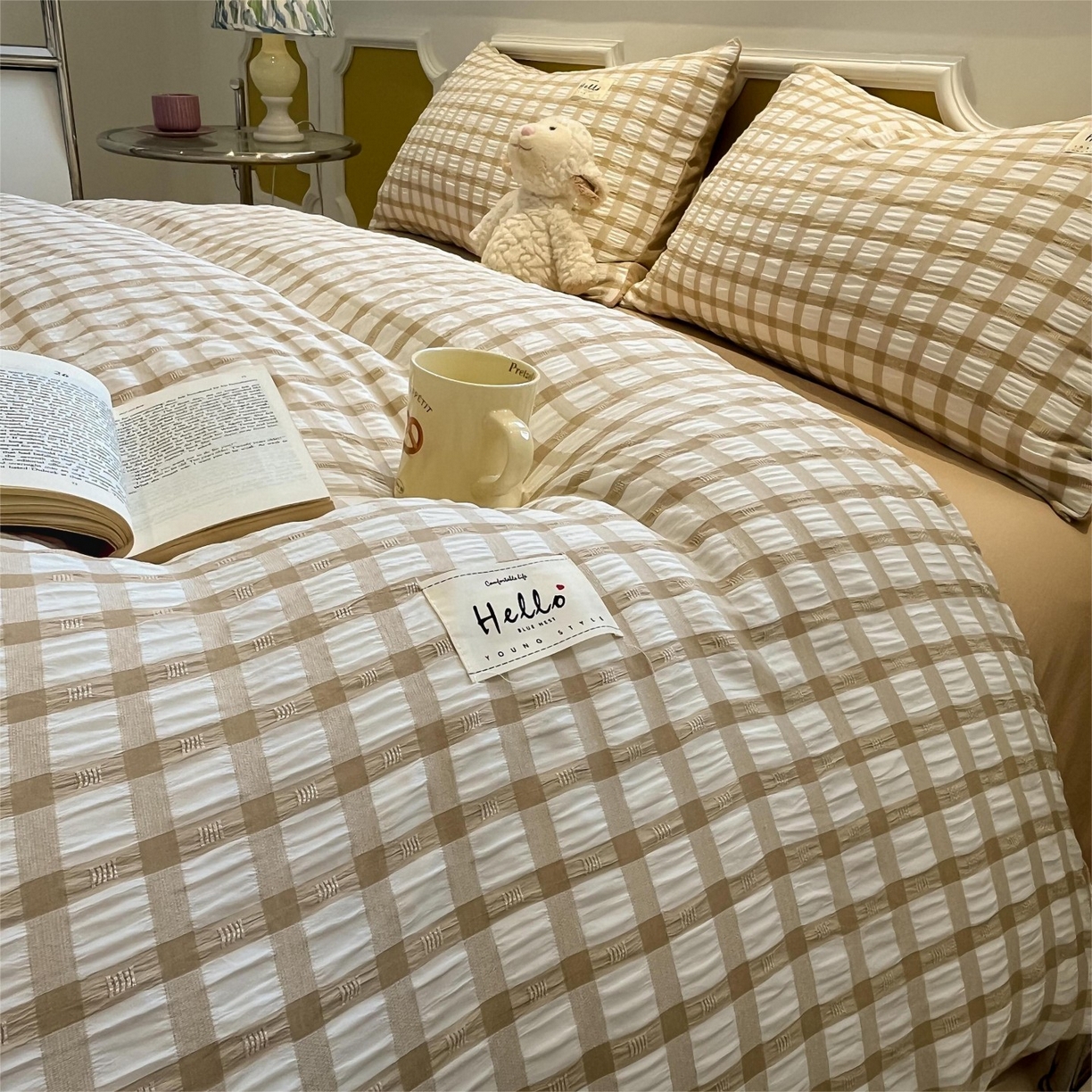 91家纺网 家纺一手货源 找家纺 顾里家纺 2025新款韩系格子阳离子泡泡纱四件套-第一组 复古奶咖