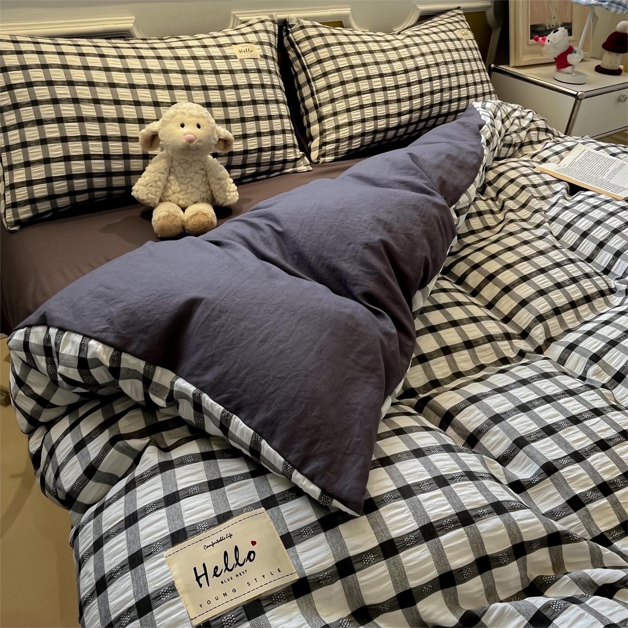 91家纺网 家纺一手货源 找家纺 顾里家纺 2025新款韩系格子阳离子泡泡纱四件套-第一组 经典黑格