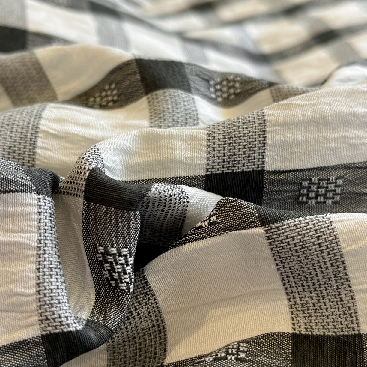 91家纺网 家纺一手货源 找家纺 顾里家纺 2025新款韩系格子阳离子泡泡纱四件套-第一组 经典黑格