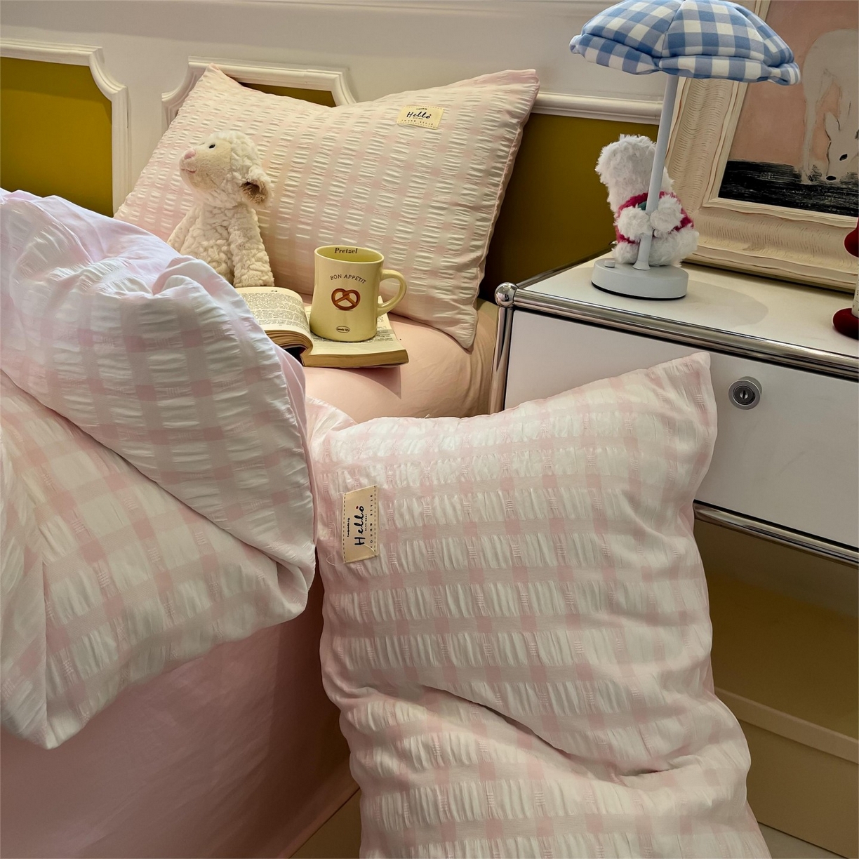 91家纺网 家纺一手货源 找家纺 顾里家纺 2025新款韩系格子阳离子泡泡纱四件套-第一组 少女粉格