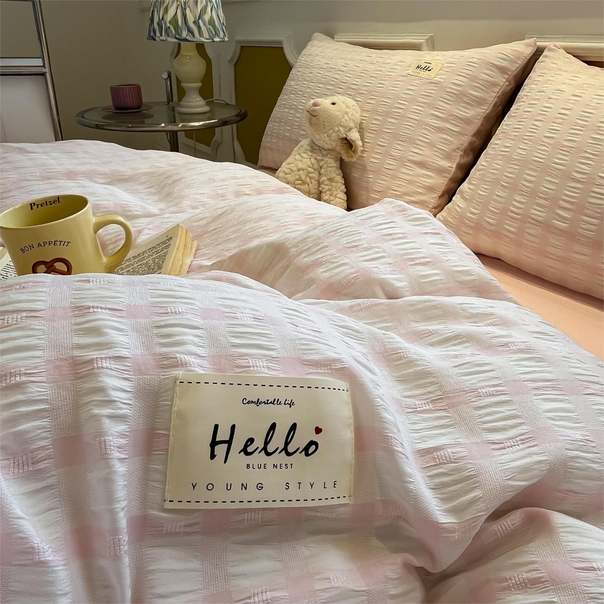 91家纺网 家纺一手货源 找家纺 顾里家纺 2025新款韩系格子阳离子泡泡纱四件套-第一组 少女粉格