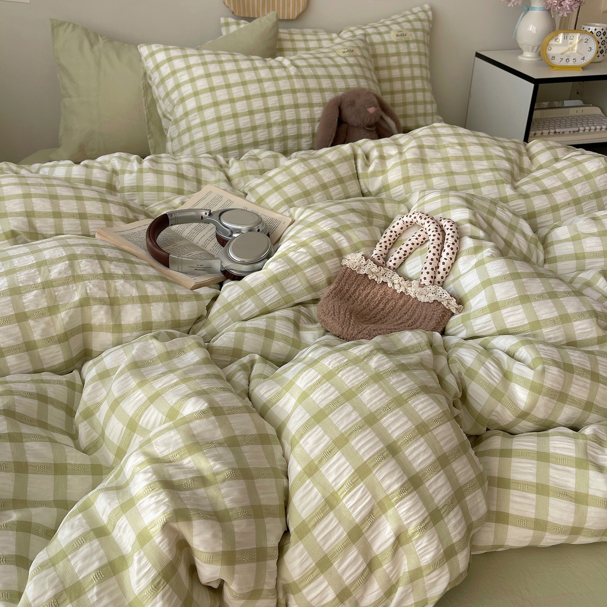 91家纺网 家纺一手货源 找家纺 （总）顾里2025新款韩系格子阳离子泡泡纱四件套-第二组