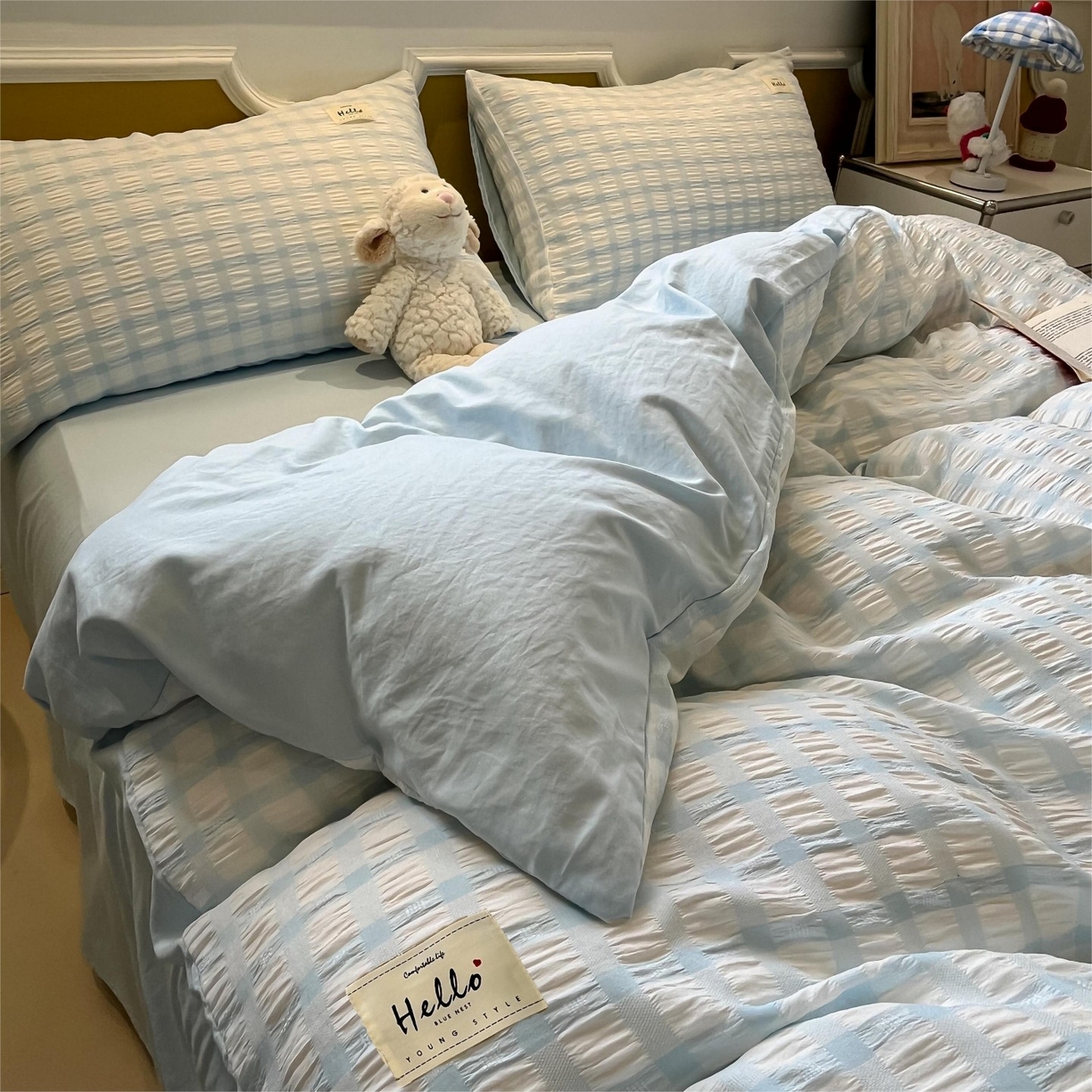 91家纺网 家纺一手货源 找家纺 顾里家纺 2025新款韩系格子阳离子泡泡纱四件套-第一组 天空蓝格