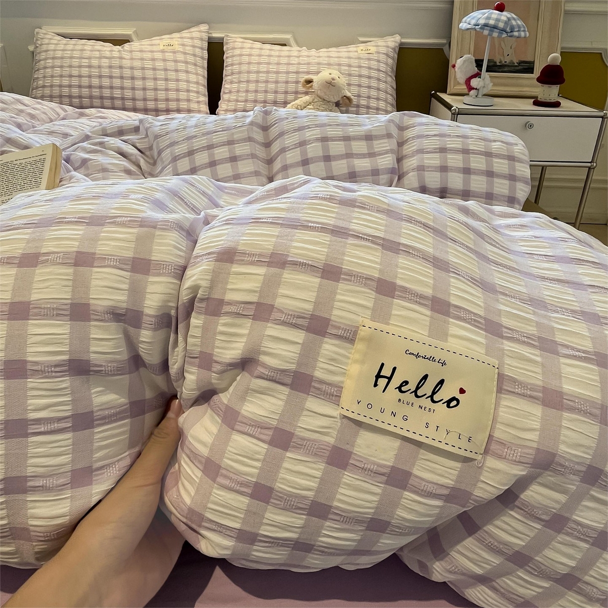 91家纺网 家纺一手货源 找家纺 顾里家纺 2025新款韩系格子阳离子泡泡纱四件套-第一组 香薰紫格