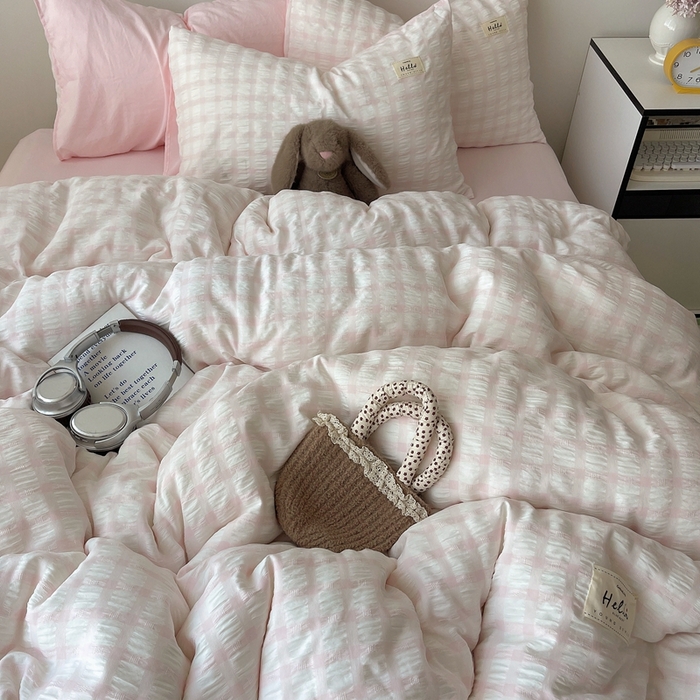 91家纺网 家纺一手货源 找家纺 （总）顾里2025新款韩系格子阳离子泡泡纱四件套-第二组