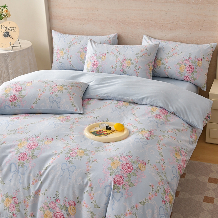 91家纺网 家纺一手货源 找家纺 宇彬家纺 2026直播新款13070全棉纯棉印花床单床笠款四件套和单被套喷气清新简约（缩水足可定做） 米蓝韵花影