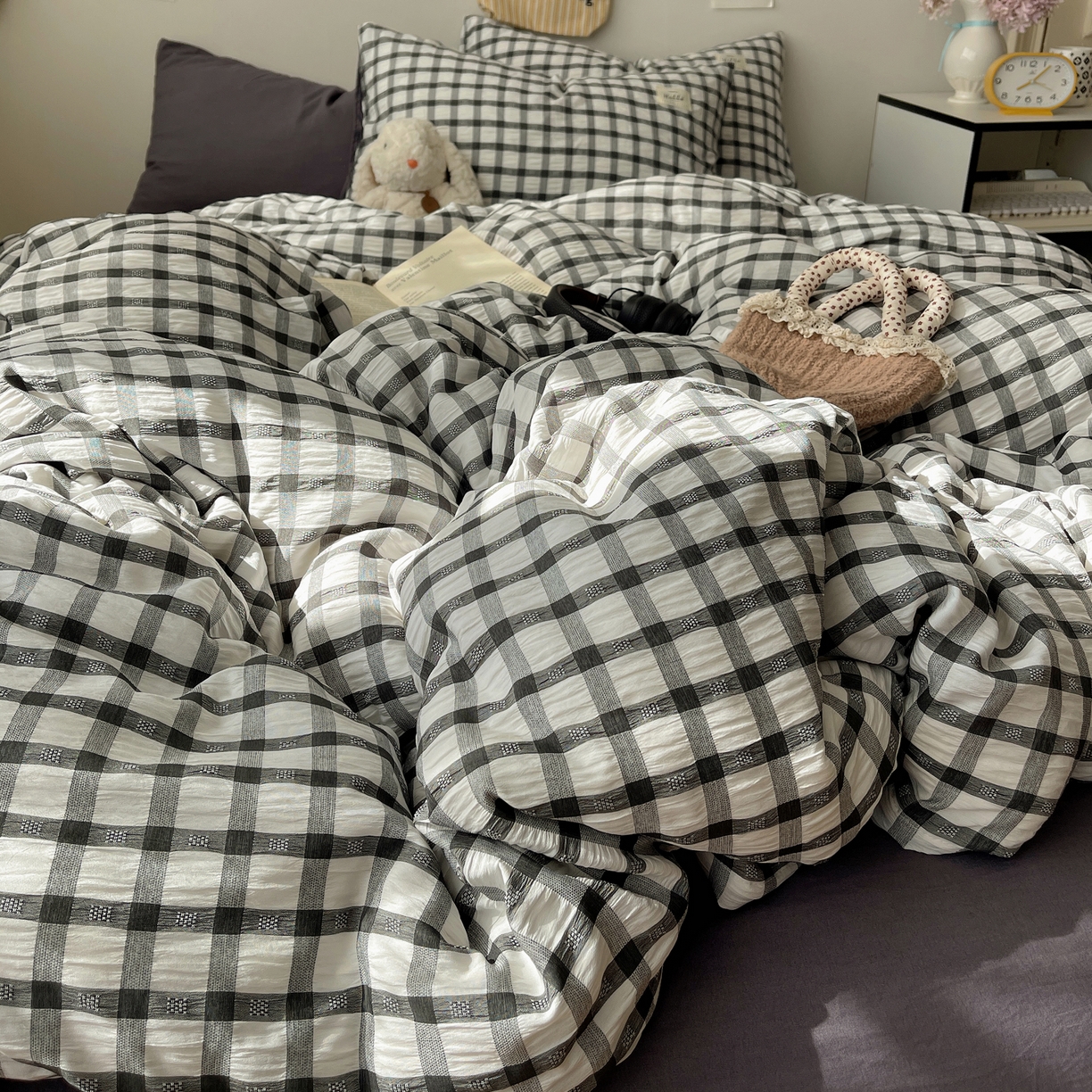 顾里2025新款韩系格子阳离子泡泡纱四件套-第二组 经典黑格