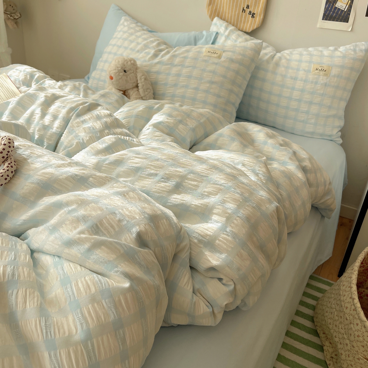 91家纺网 家纺一手货源 找家纺 顾里2025新款韩系格子阳离子泡泡纱四件套-第二组 天空蓝格