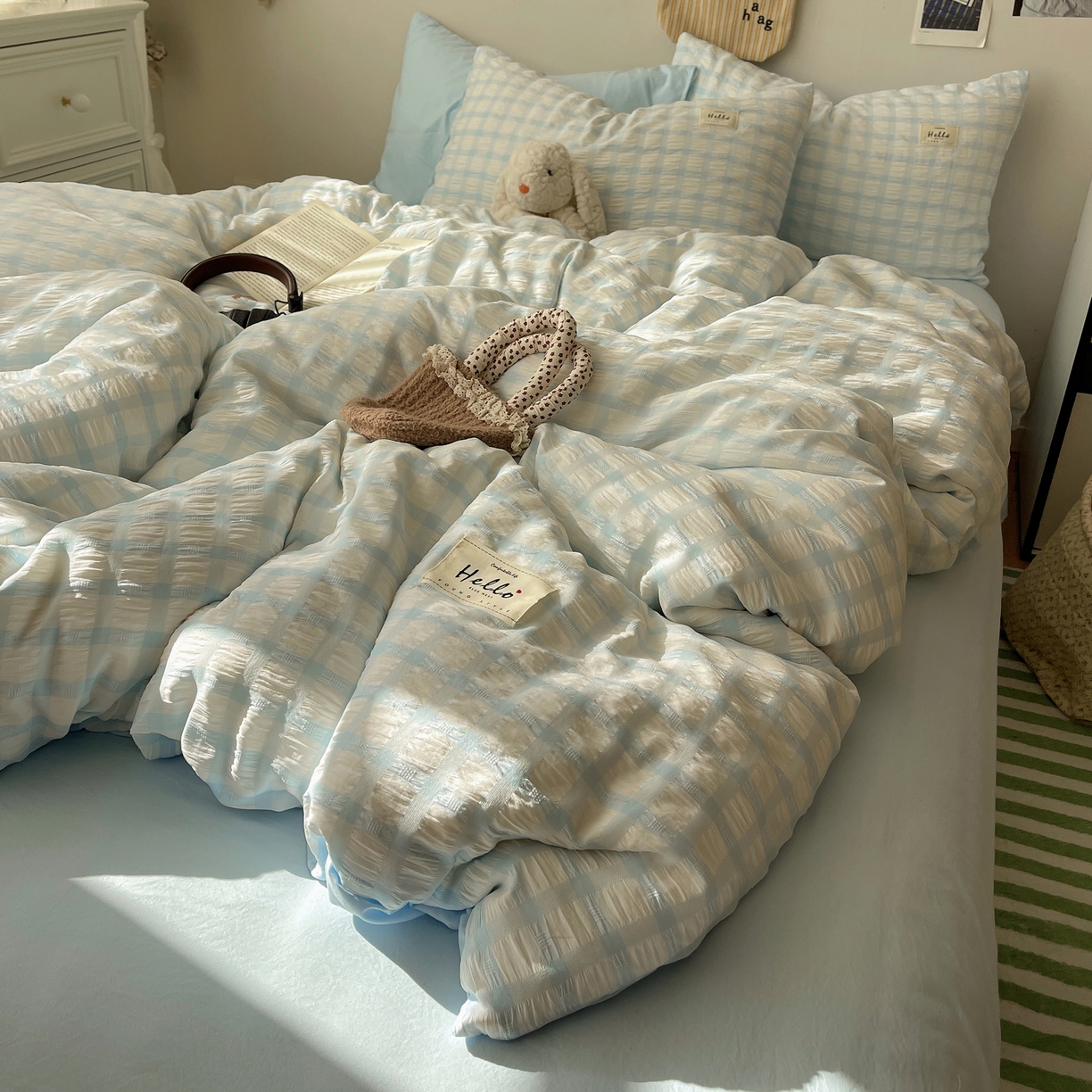 91家纺网 家纺一手货源 找家纺 顾里2025新款韩系格子阳离子泡泡纱四件套-第二组 天空蓝格