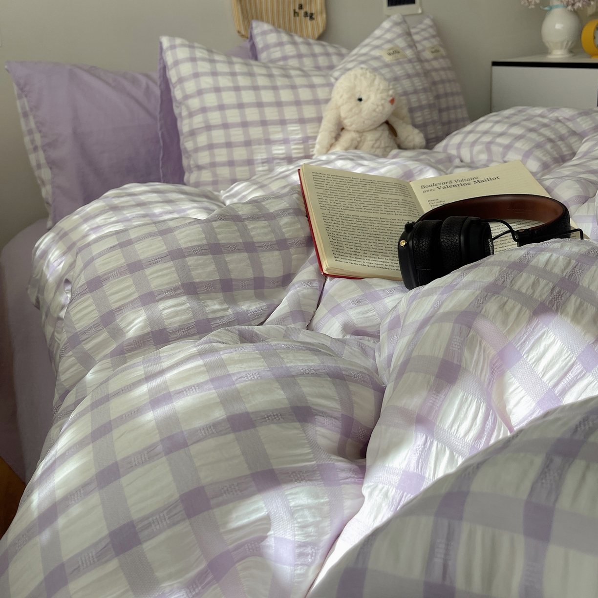 91家纺网 家纺一手货源 找家纺 顾里2025新款韩系格子阳离子泡泡纱四件套-第二组 薰衣紫格