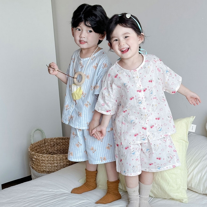 91家纺网 家纺一手货源 找家纺 （总）妍景家居生活馆 2025新款儿童纱布圆领开衫款