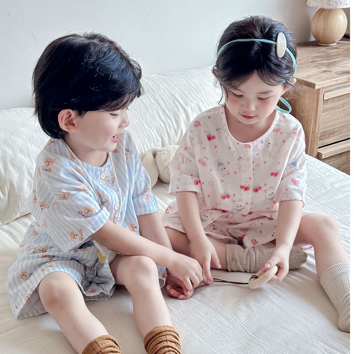 91家纺网 家纺一手货源 找家纺 （总）妍景家居生活馆 2025新款儿童纱布圆领开衫款