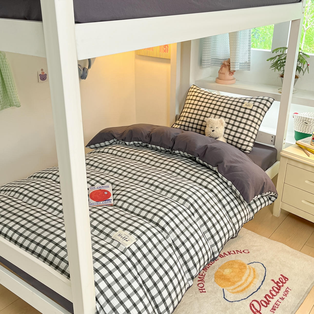 91家纺网 家纺一手货源 找家纺 顾里2025新款韩系格子阳离子泡泡纱学生宿舍上下铺三件套 经典黑格