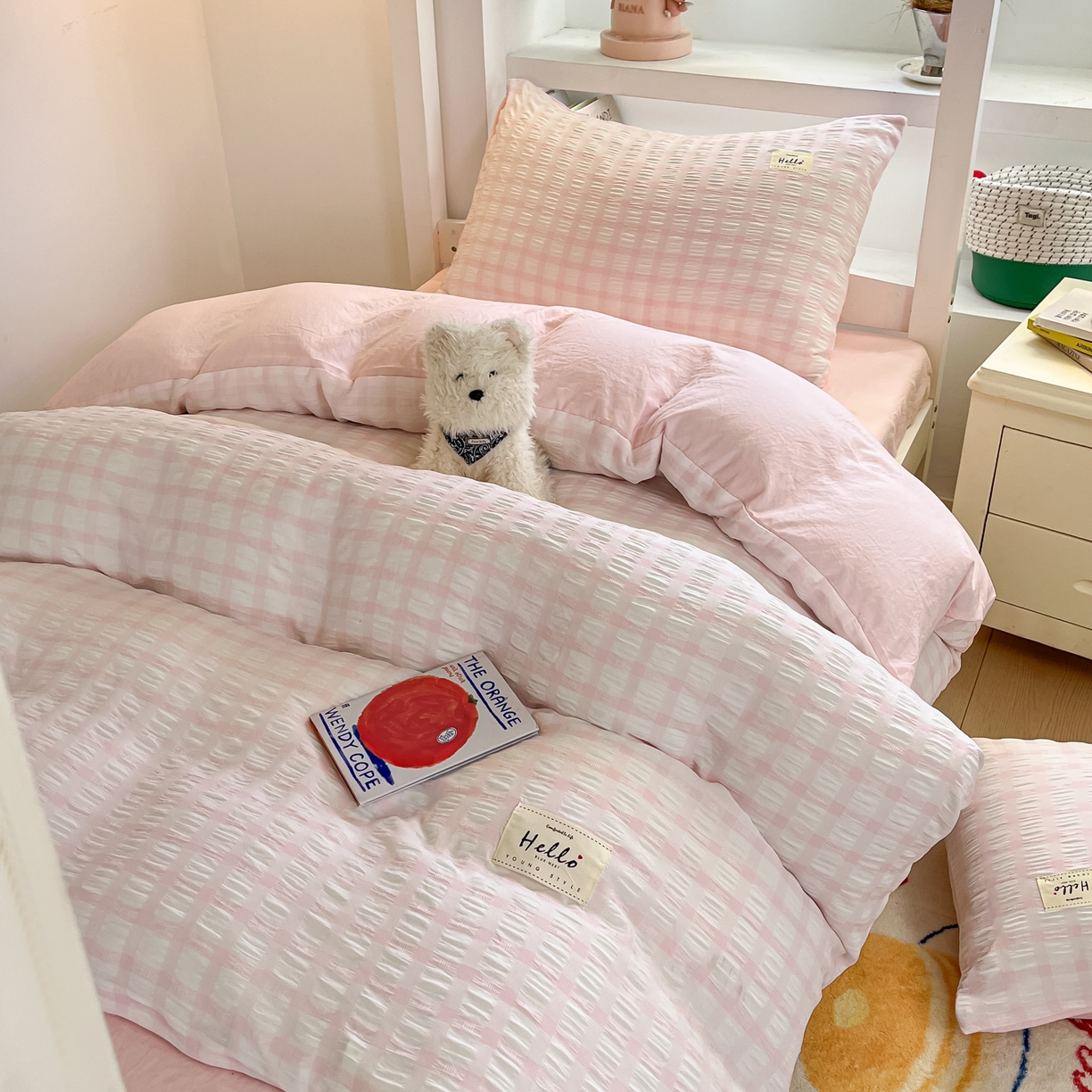 91家纺网 家纺一手货源 找家纺 顾里2025新款韩系格子阳离子泡泡纱学生宿舍上下铺三件套 少女粉格