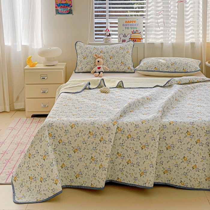 91家纺网 家纺一手货源 找家纺 富馨莱 2025春夏新款纯棉夹棉单床盖床盖单件薄床垫 艾莎