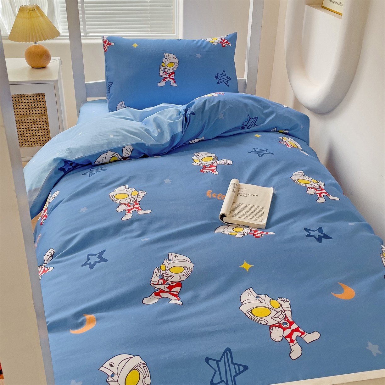 91家纺网 家纺一手货源 找家纺 （总）名兮家居 2025-全棉纯棉13372经典奥特曼-三丽鸥学生床多件套【含防伪标】
