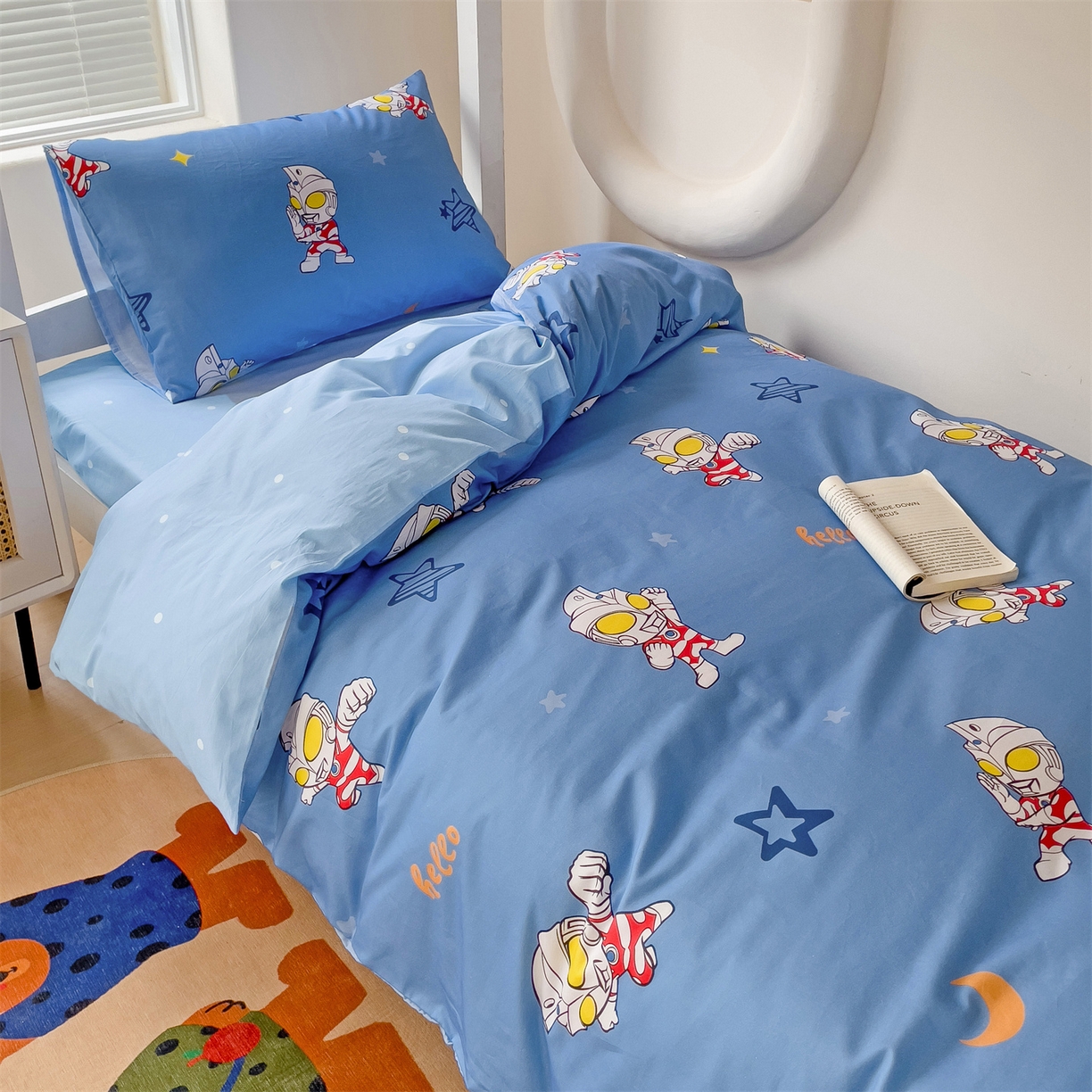 91家纺网 家纺一手货源 找家纺 （总）名兮家居 2025-全棉纯棉13372经典奥特曼-三丽鸥学生床多件套【含防伪标】