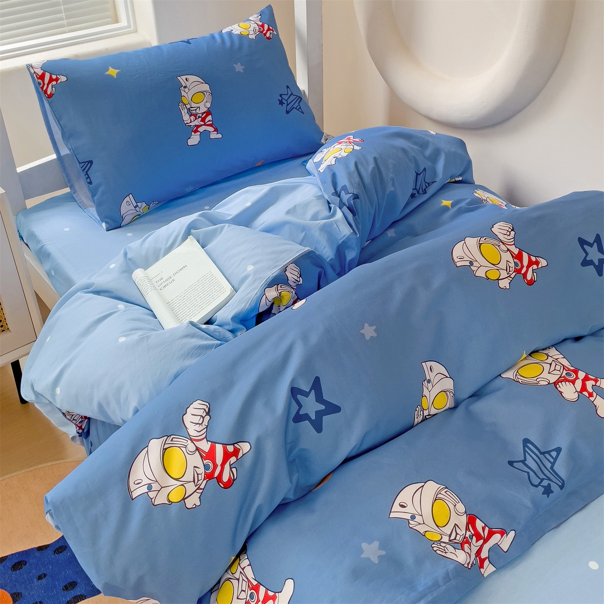 91家纺网 家纺一手货源 找家纺 （总）名兮家居 2025-全棉纯棉13372经典奥特曼-三丽鸥学生床多件套【含防伪标】