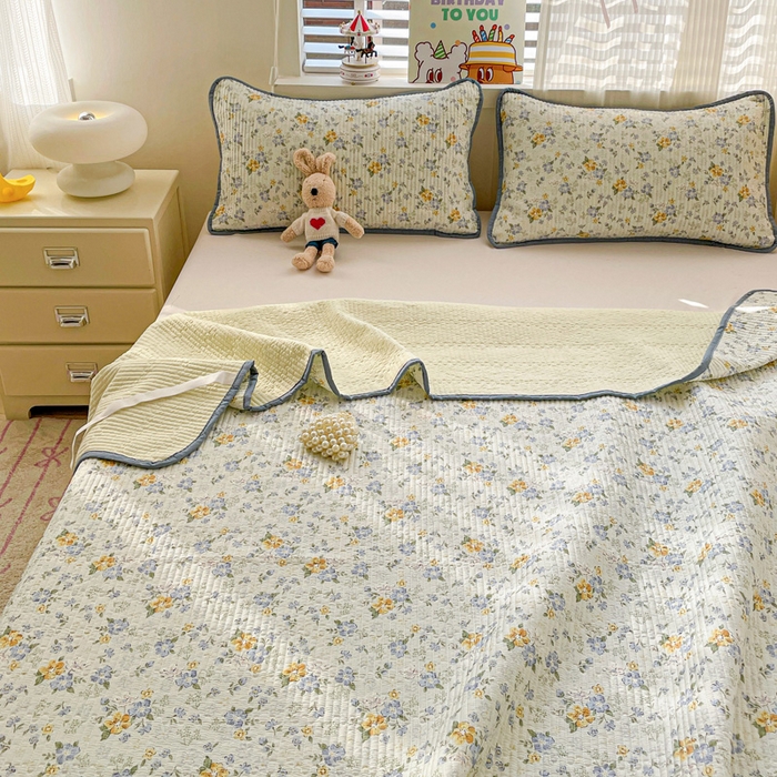 91家纺网 家纺一手货源 找家纺 富馨莱 2025春夏新款纯棉夹棉单床盖床盖单件薄床垫 艾莎