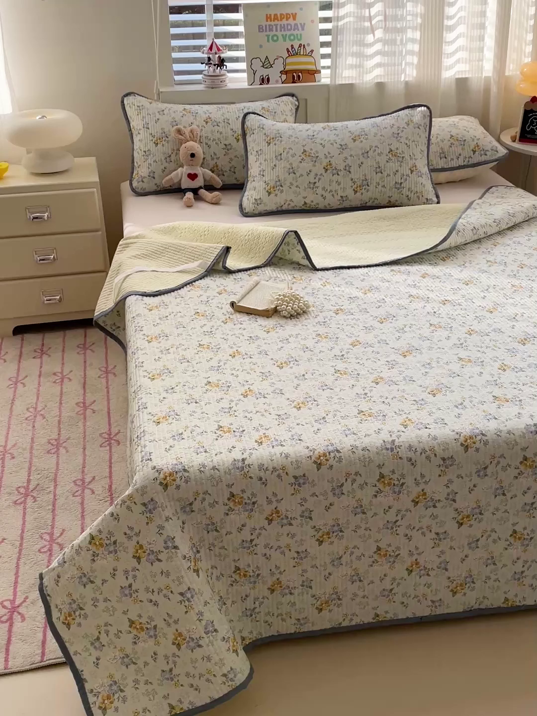 91家纺网 家纺一手货源 找家纺 富馨莱 2025春夏新款纯棉夹棉单床盖床盖单件薄床垫 艾莎