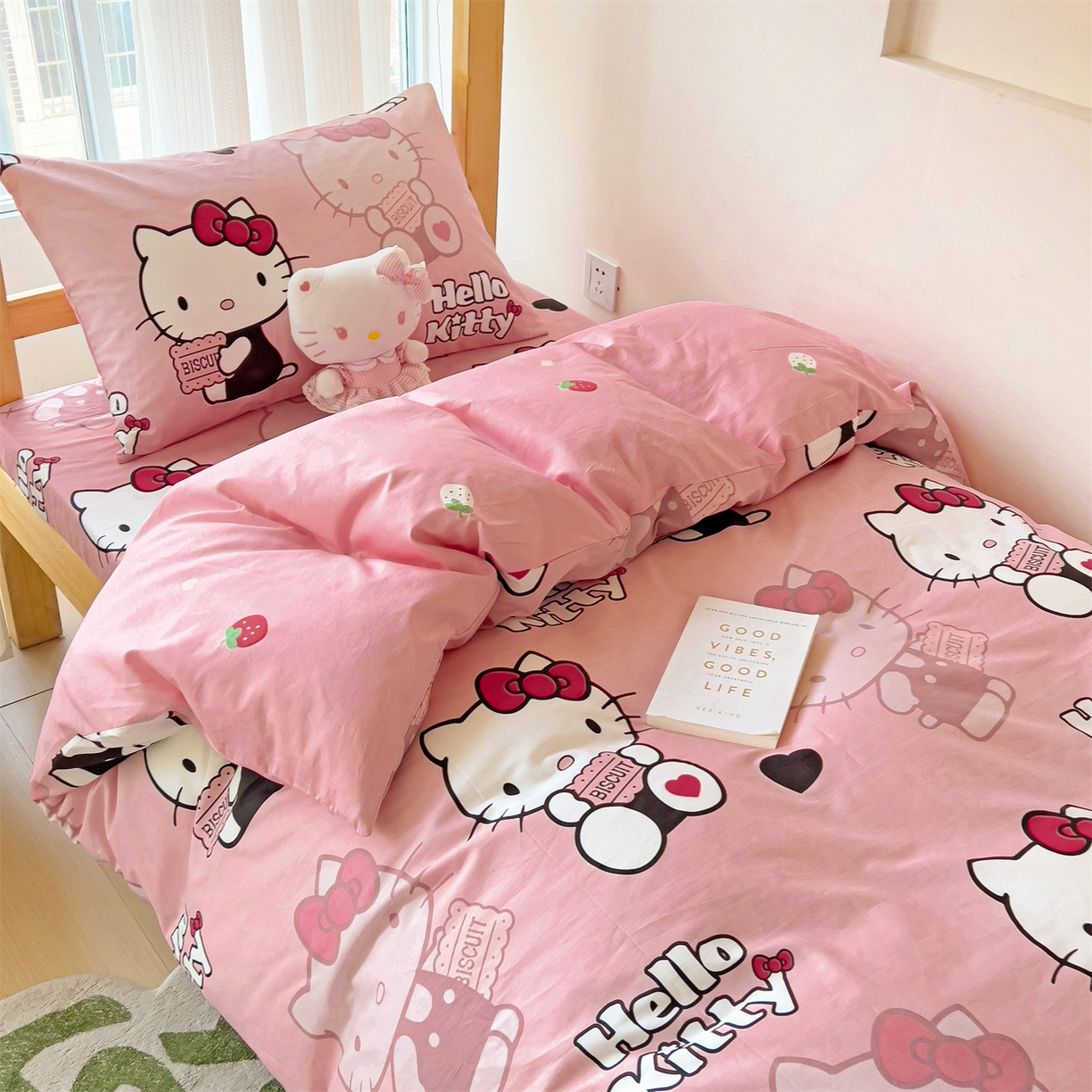 91家纺网 家纺一手货源 找家纺 名兮家居 2025-全棉纯棉13372经典奥特曼-三丽鸥学生床多件套【含防伪标】 爱心kt