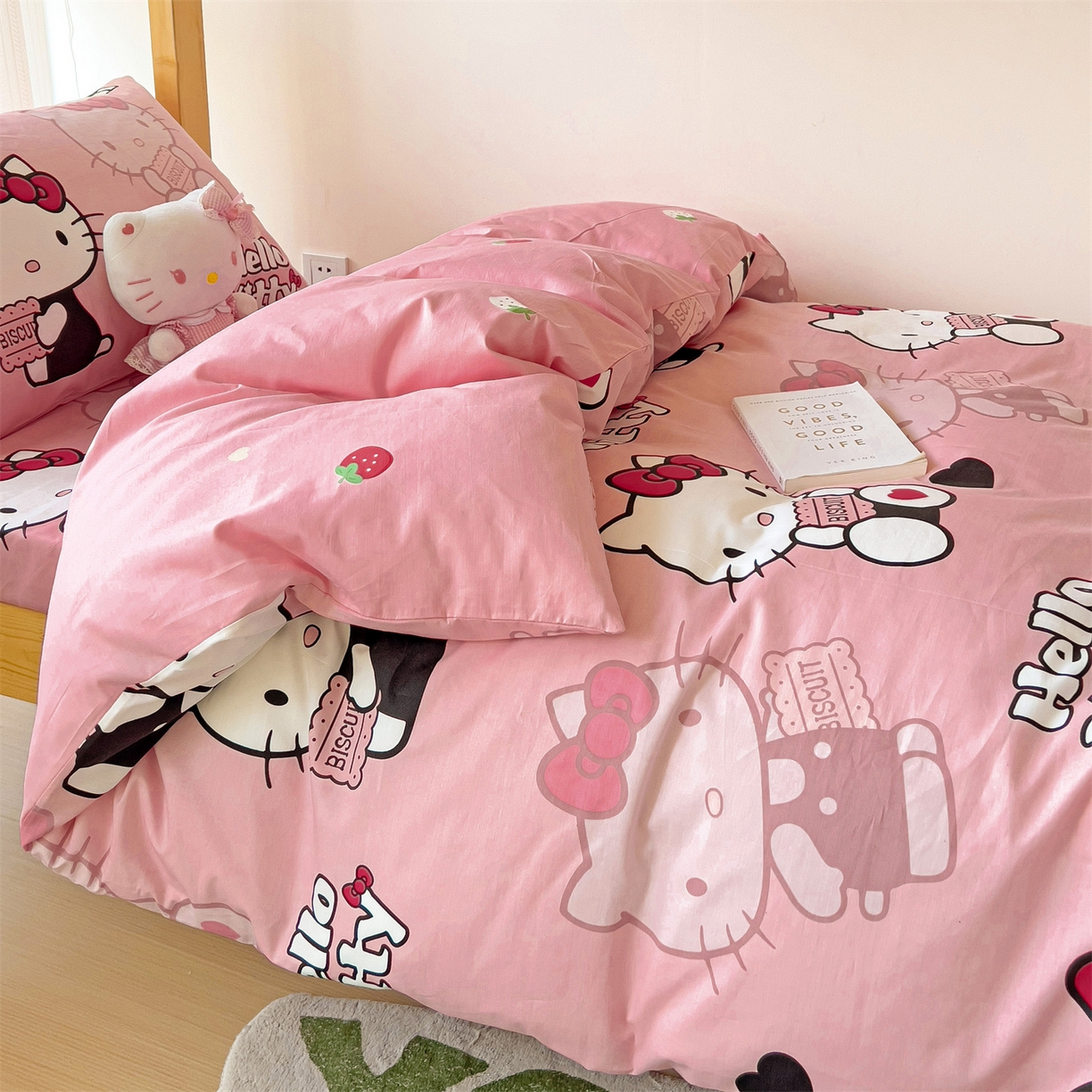 91家纺网 家纺一手货源 找家纺 名兮家居 2025-全棉纯棉13372经典奥特曼-三丽鸥学生床多件套【含防伪标】 爱心kt