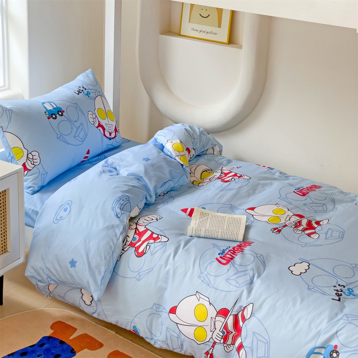 91家纺网 家纺一手货源 找家纺 名兮家居 2025-全棉纯棉13372经典奥特曼-三丽鸥学生床多件套【含防伪标】 奥特兄弟