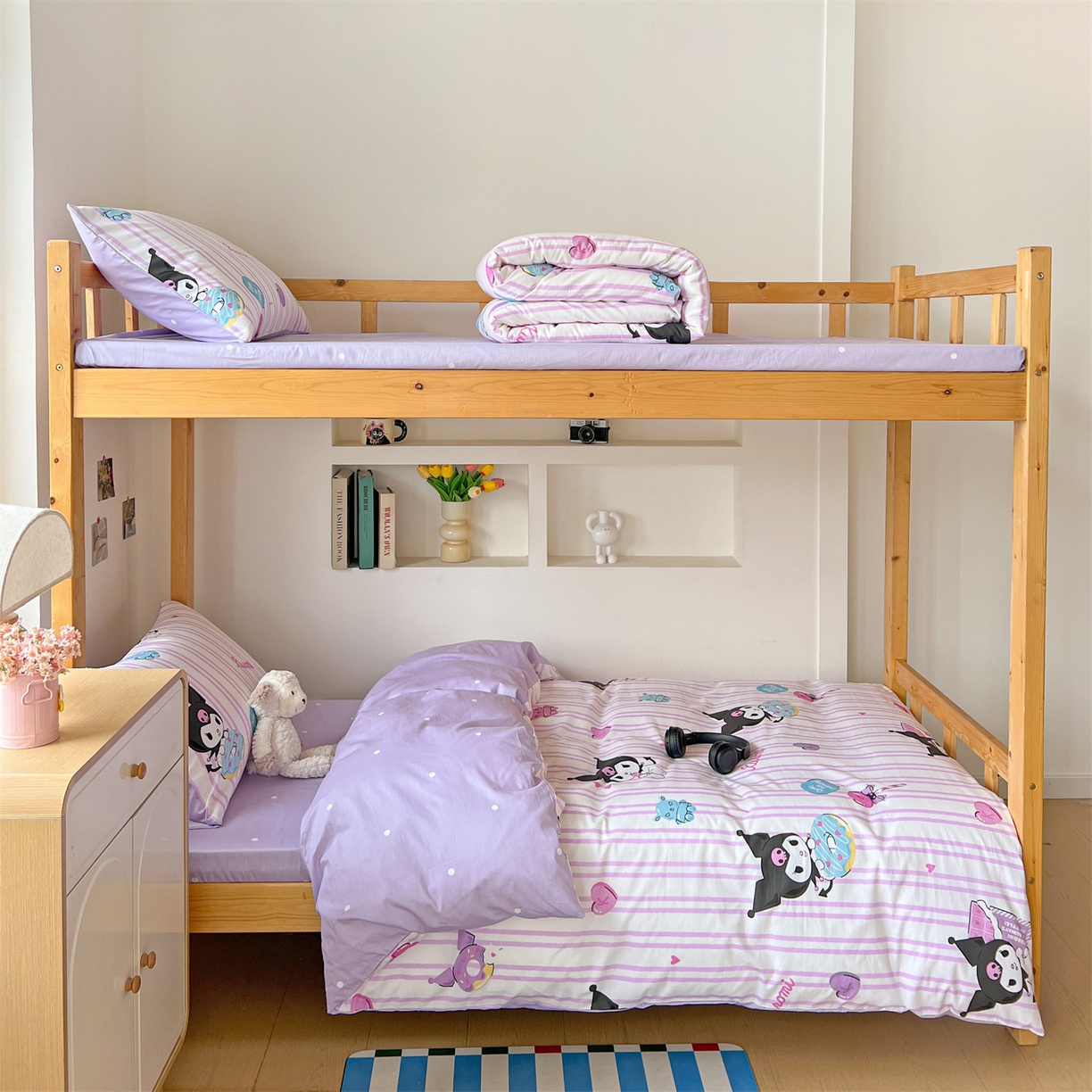 91家纺网 家纺一手货源 找家纺 名兮家居 2025-全棉纯棉13372经典奥特曼-三丽鸥学生床多件套【含防伪标】 棒棒糖