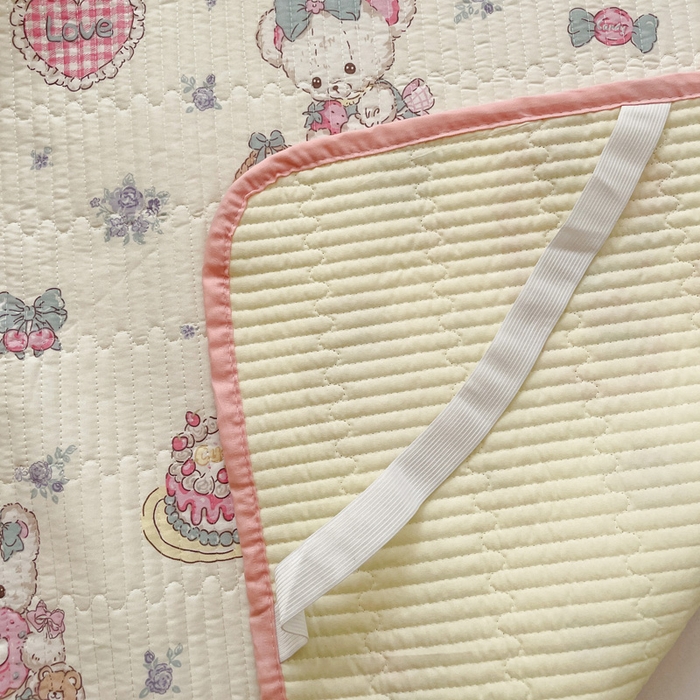 91家纺网 家纺一手货源 找家纺 富馨莱 2025春夏新款纯棉夹棉单床盖床盖单件薄床垫 开心美乐蒂