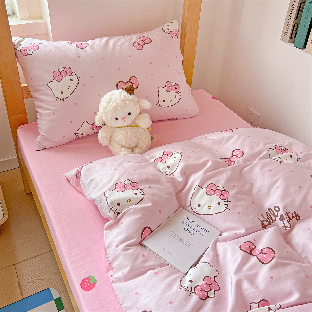 91家纺网 家纺一手货源 找家纺 名兮家居 2025-全棉纯棉13372经典奥特曼-三丽鸥学生床多件套【含防伪标】 呆萌kt