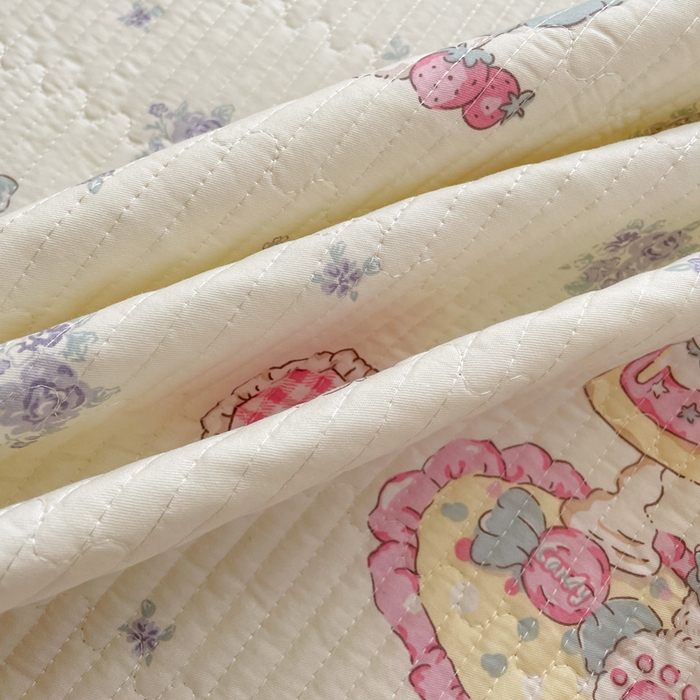 91家纺网 家纺一手货源 找家纺 富馨莱 2025春夏新款纯棉夹棉单床盖床盖单件薄床垫 开心美乐蒂