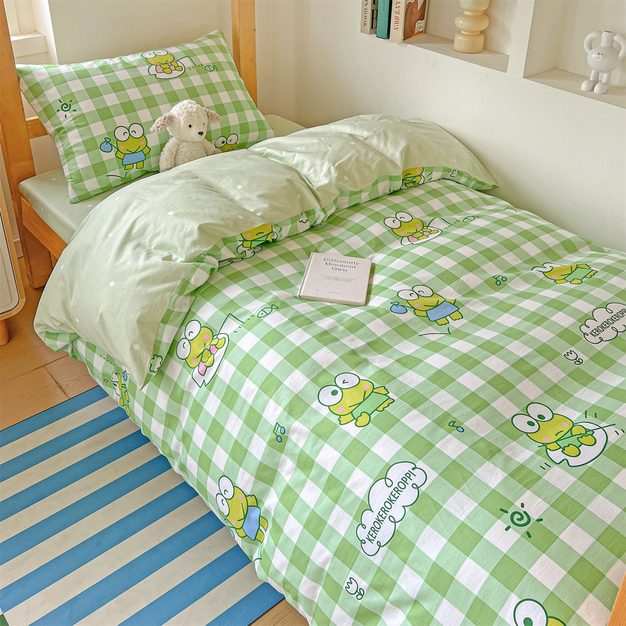 91家纺网 家纺一手货源 找家纺 名兮家居 2025-全棉纯棉13372经典奥特曼-三丽鸥学生床多件套【含防伪标】 格子大眼蛙