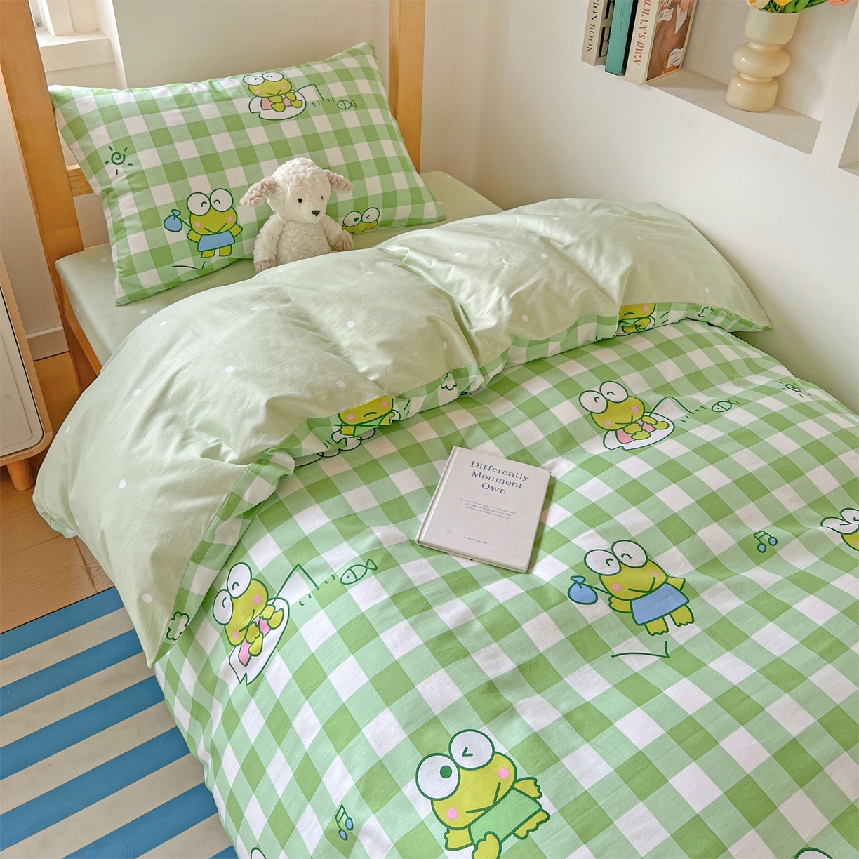 91家纺网 家纺一手货源 找家纺 名兮家居 2025-全棉纯棉13372经典奥特曼-三丽鸥学生床多件套【含防伪标】 格子大眼蛙