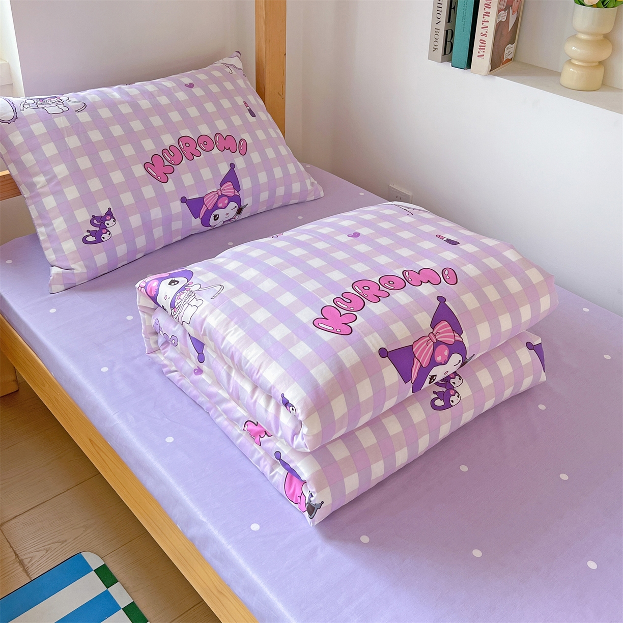 91家纺网 家纺一手货源 找家纺 名兮家居 2025-全棉纯棉13372经典奥特曼-三丽鸥学生床多件套【含防伪标】 格子库洛米