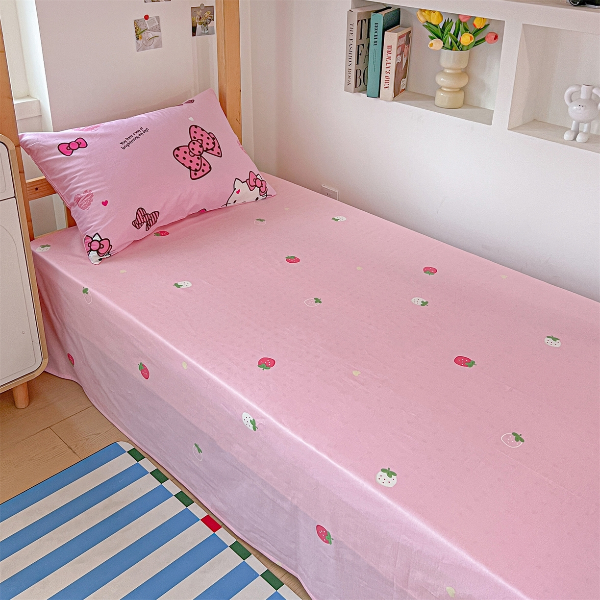 91家纺网 家纺一手货源 找家纺 名兮家居 2025-全棉纯棉13372经典奥特曼-三丽鸥学生床多件套【含防伪标】 蝴蝶结kt