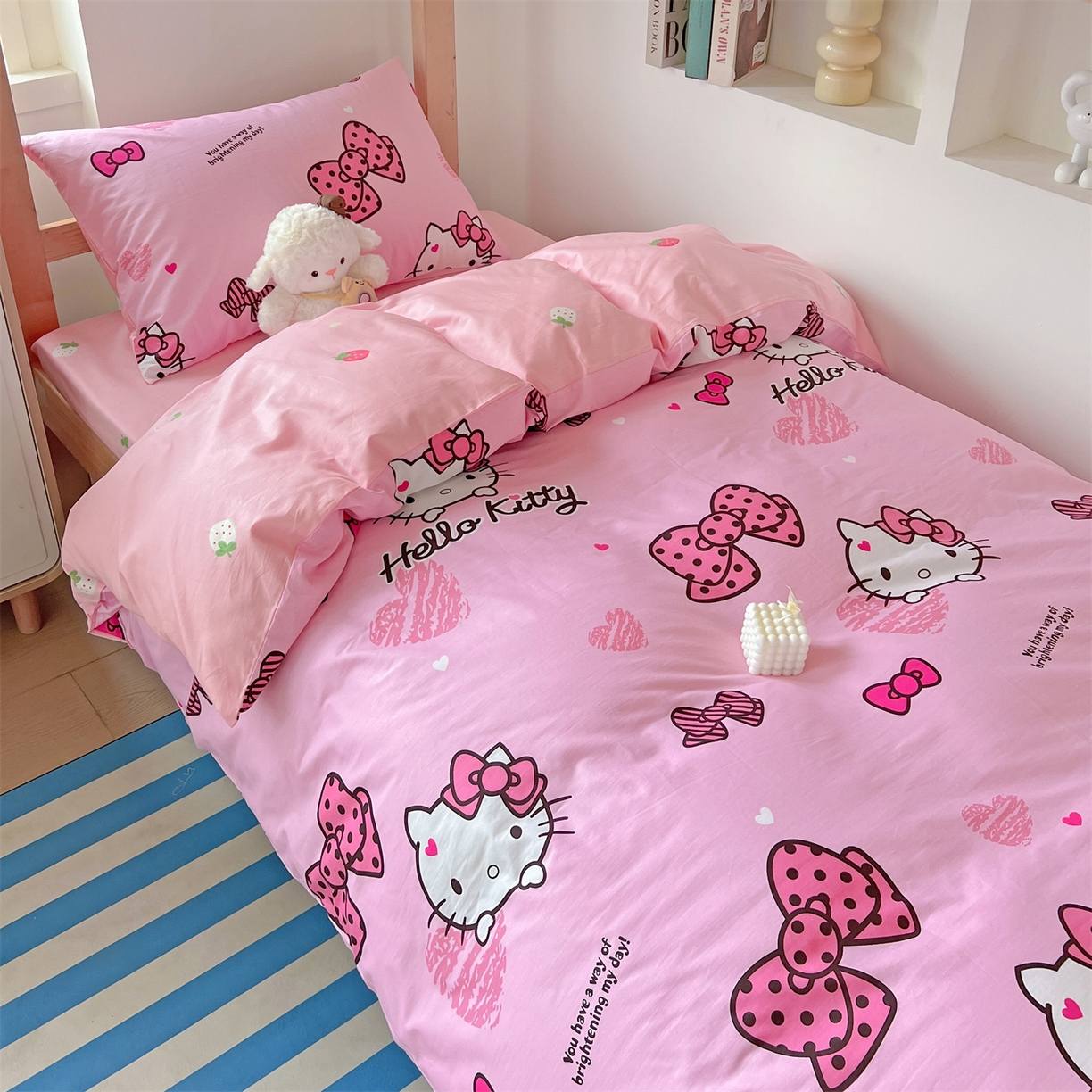 91家纺网 家纺一手货源 找家纺 名兮家居 2025-全棉纯棉13372经典奥特曼-三丽鸥学生床多件套【含防伪标】 蝴蝶结kt