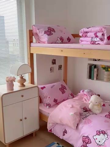 91家纺网 家纺一手货源 找家纺 名兮家居 2025-全棉纯棉13372经典奥特曼-三丽鸥学生床多件套【含防伪标】 蝴蝶结kt