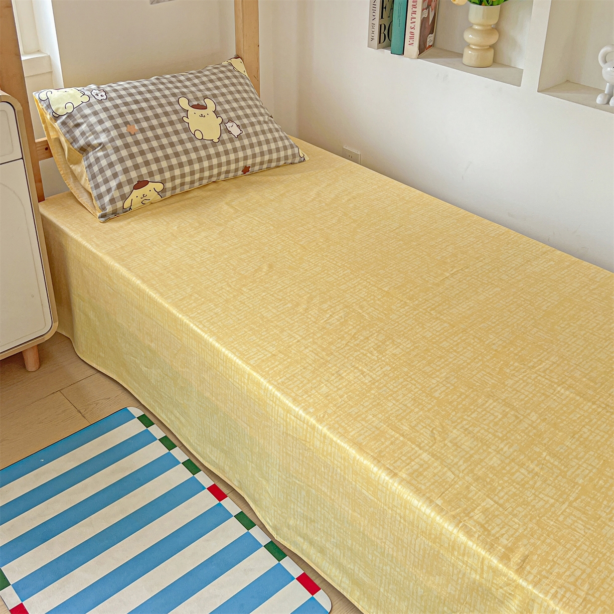 91家纺网 家纺一手货源 找家纺 名兮家居 2025-全棉纯棉13372经典奥特曼-三丽鸥学生床多件套【含防伪标】 焦糖布丁狗