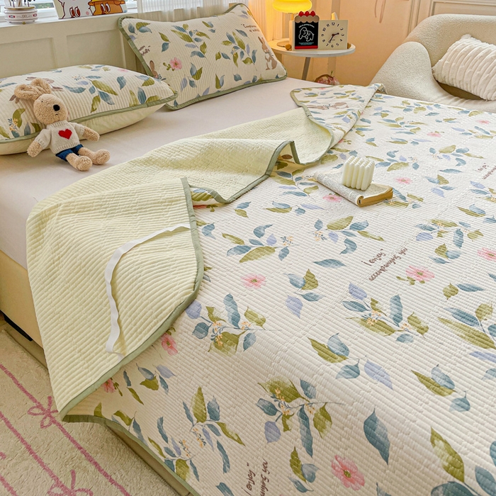 91家纺网 家纺一手货源 找家纺 富馨莱 2025春夏新款纯棉夹棉单床盖床盖单件薄床垫 摩登