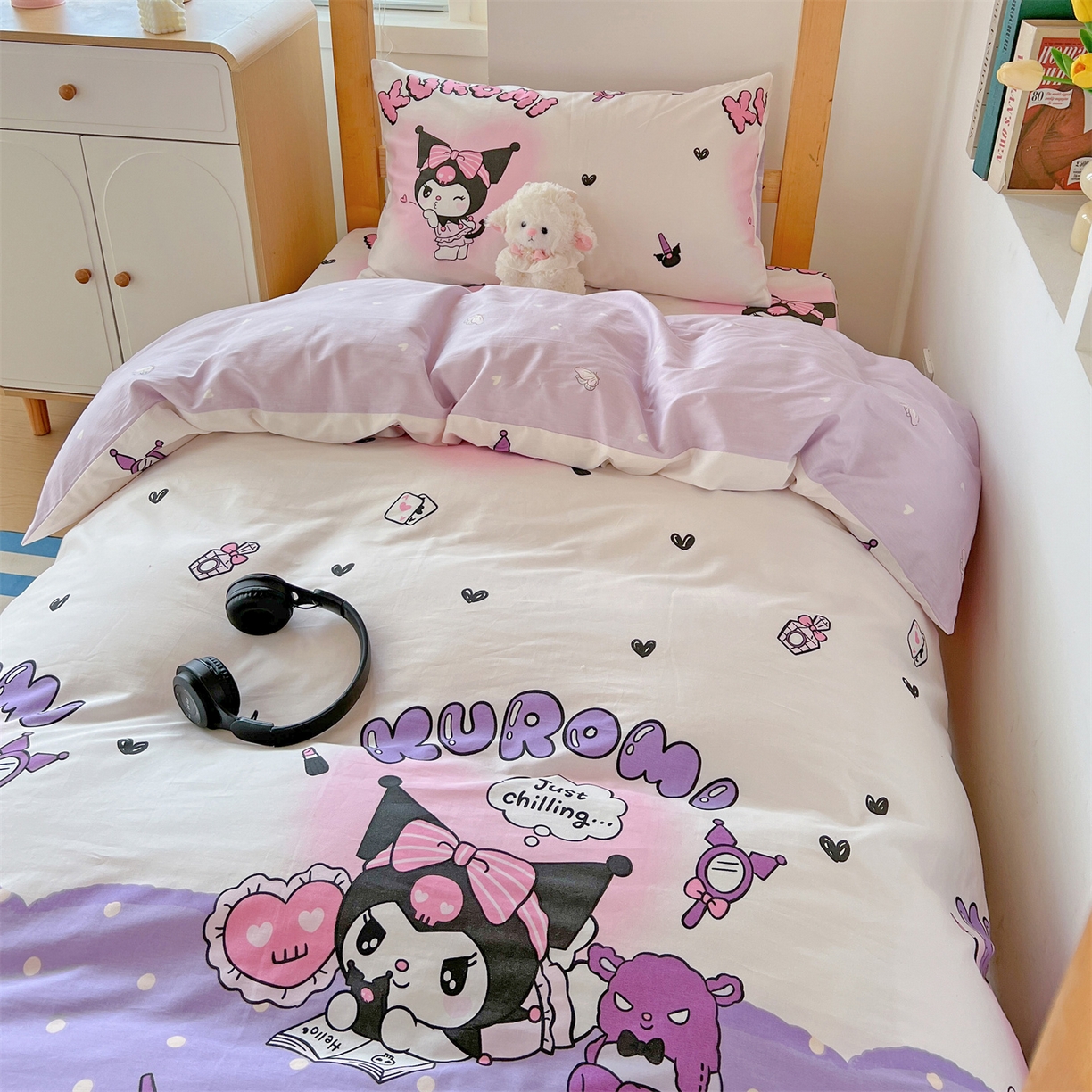 91家纺网 家纺一手货源 找家纺 名兮家居 2025-全棉纯棉13372经典奥特曼-三丽鸥学生床多件套【含防伪标】 美美库洛米