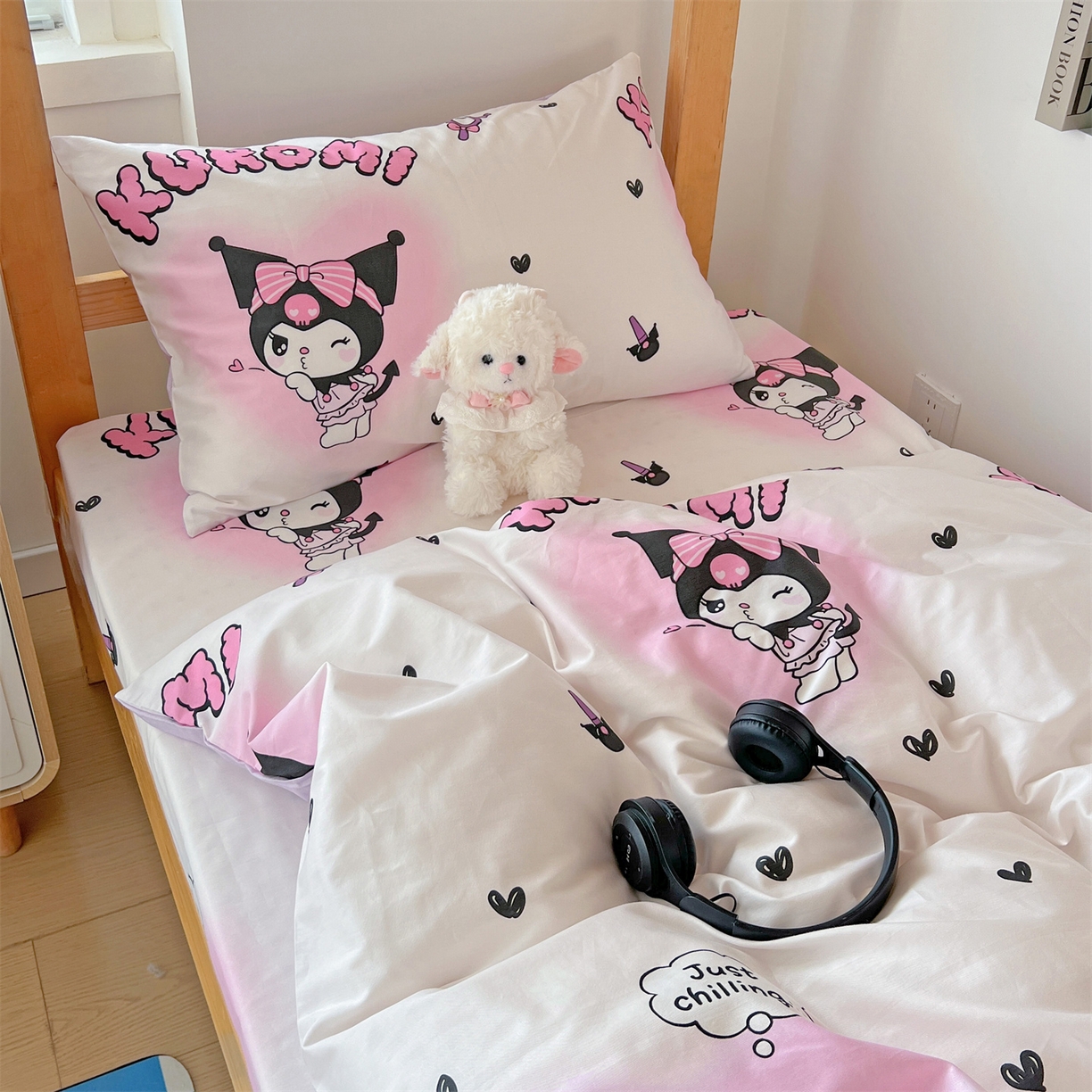 91家纺网 家纺一手货源 找家纺 名兮家居 2025-全棉纯棉13372经典奥特曼-三丽鸥学生床多件套【含防伪标】 美美库洛米