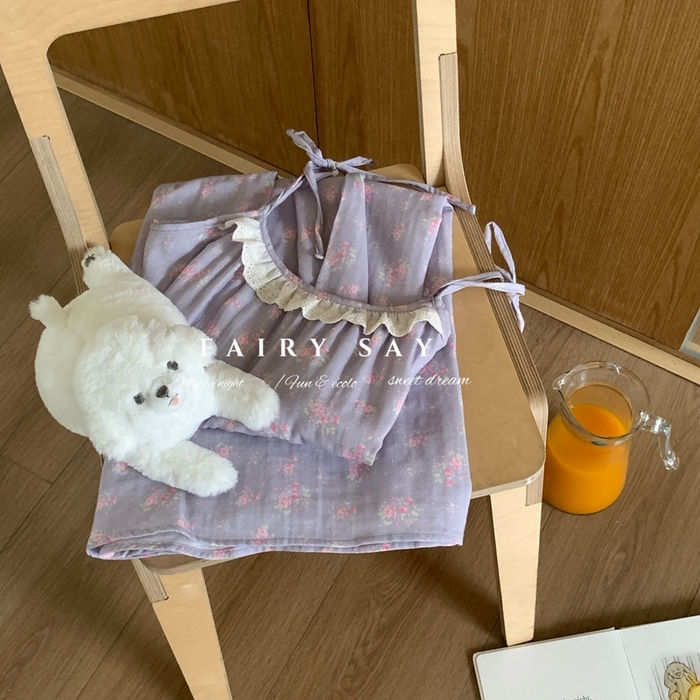 91家纺网 家纺一手货源 找家纺 妍景家居生活馆 2025新款纱布吊带睡裙 灰紫色蝴蝶