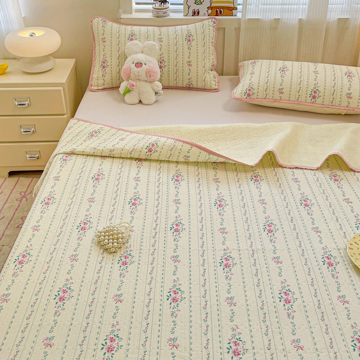 91家纺网 家纺一手货源 找家纺 富馨莱 2025春夏新款纯棉夹棉单床盖床盖单件薄床垫 莫奈