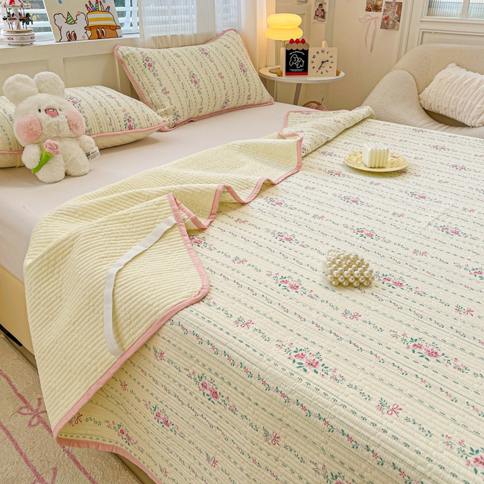 91家纺网 家纺一手货源 找家纺 富馨莱 2025春夏新款纯棉夹棉单床盖床盖单件薄床垫 莫奈