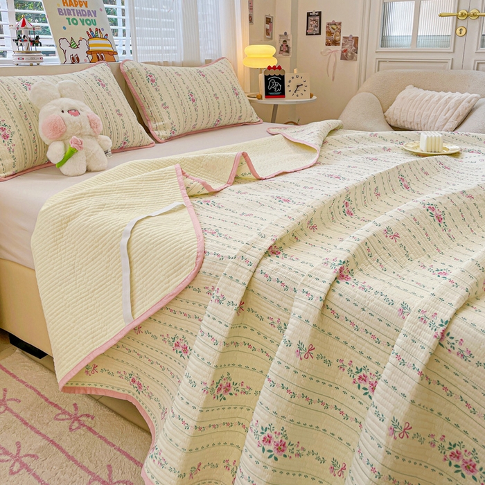 91家纺网 家纺一手货源 找家纺 富馨莱 2025春夏新款纯棉夹棉单床盖床盖单件薄床垫 莫奈