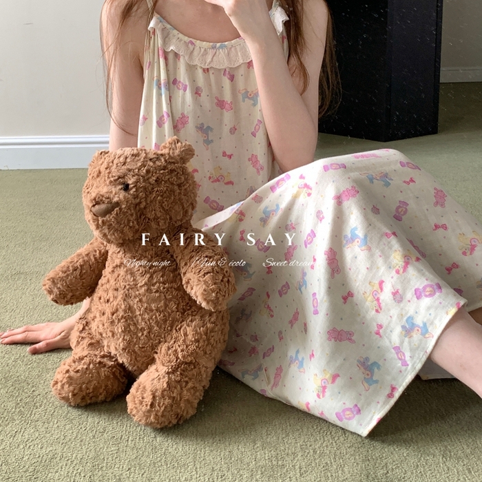 91家纺网 家纺一手货源 找家纺 妍景家居生活馆 2025新款纱布吊带睡裙 软糖兔子