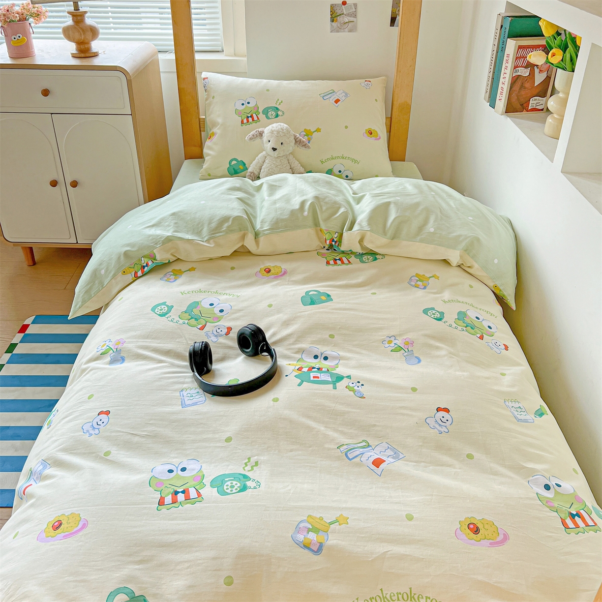 名兮家居 2025-全棉纯棉13372经典奥特曼-三丽鸥学生床多件套【含防伪标】 悠闲大眼蛙